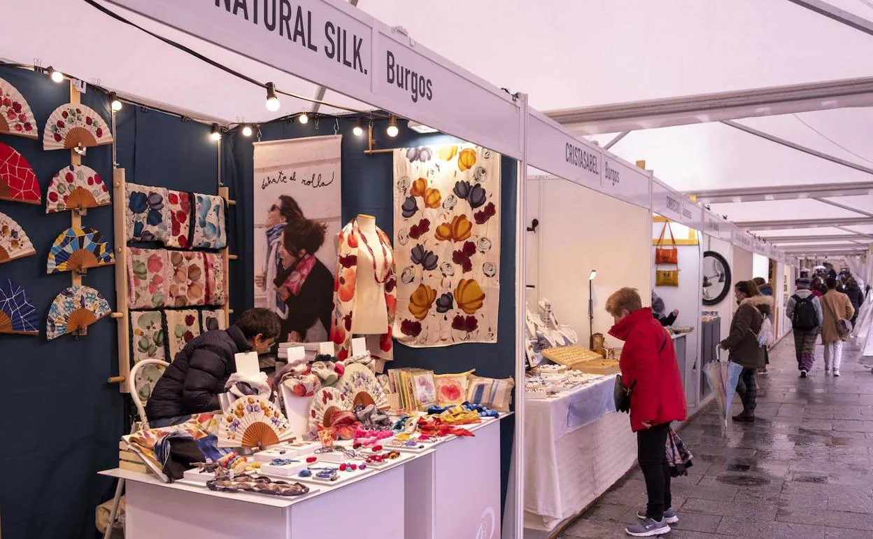 La Feria de Artesanía de Salamanca recobra impulso con 35 talleres